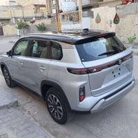 الفئة: SUV (دفع رباعي / دفع أمامي) عدد المقاعد: 5 ركاب محرك 4 سلندر سع...