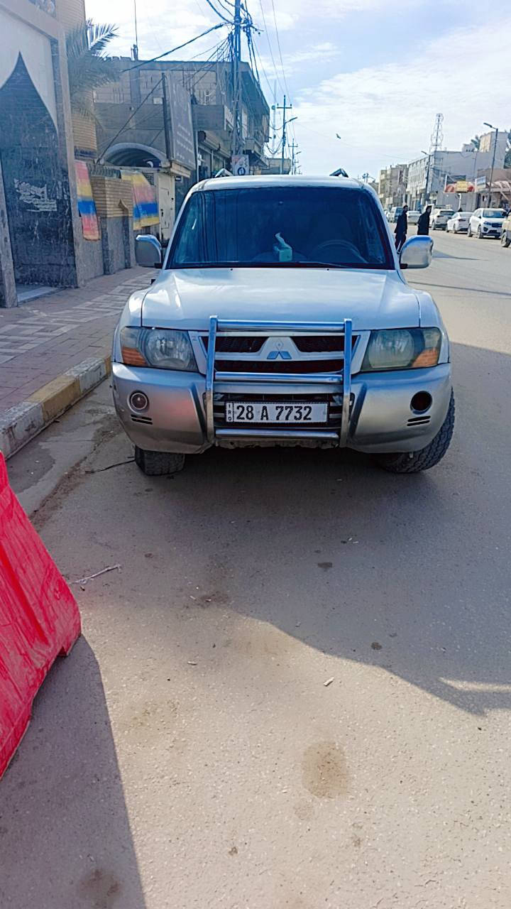 بايجيرو ٢٠٠٧رقم دولي باسمي مكينه ٣٠٠٠ خليجي البدي ما مكفول للبيع ٨٠ او مراوس بنيفاره المكان نجف مناذره ***********
