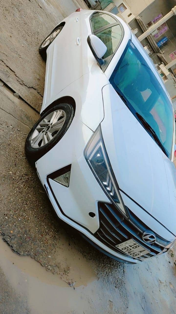 النترا 2020بابل باسمي رقم دولي سنوية لل2030 امريكي بيها صبغ ومعجون 5قطع لغد شاصي  كفالة السيارة بيها طخطخات ومصبوغة السعر 99بابل الهاشمية ***********كير أي تي السيارة تراي زيرو جديدة جدا
