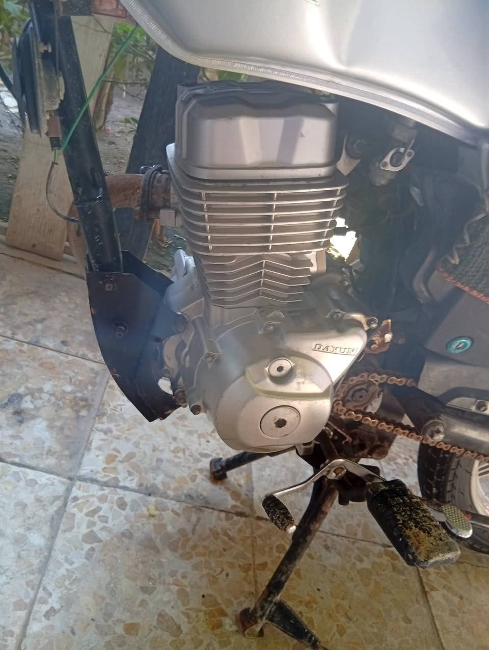 سلام عليكم دراجه دايون لبيع موديل 19رقم وسنويه انكليزي بسمي المكان النجف الأشرف كهربائيات شغاله السعر 1150وبيها مجال رقم ***********
