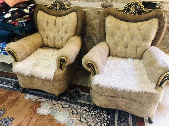 للبيع تخم موديل تركي نظافة 90‎%‎
السعر 750الف العنوان الناصرية للاستفسار الاتصال على الرقم ***********
