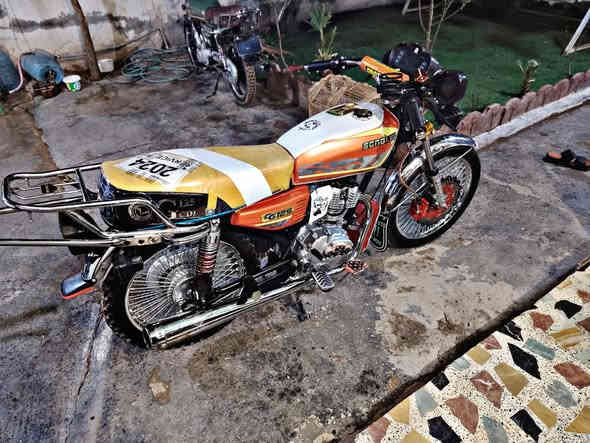 س ع ماطور اربعه كير سونيك الأصلي باب اول نضيف كلش محرك كير كهربائيات دشبول إلكتروني كامل شغال مابي اي نقص جاهزه الدرجه موديل 24 الشراي يجي خاص رقم موبايل *********** المو شراي لا يكسر بل سعر
