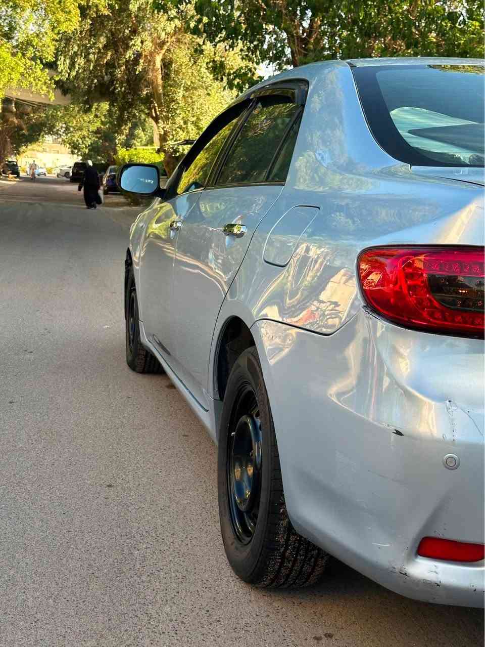 كورلا موديل ٢٠١١ خليجي

 رقم اربيل باسمي شرط التحويل
 
ماشية ٣٠٩ الف كيلو 
‏
 شاشة اندروريد كامرة خلفية 

، تخم تاير جديد

 كير كل ٥٠ الف كيلو ابدل دهن شرط الفحص
 
المكينة صوت رواجز لا تبخير ولا تنقيص صبغ قطعتين جاملغ ايسر وبنيد
 
مكانها/ بغداد الدورة
***********
السعر 98بيها مجال بسيط بغداد, العراق
