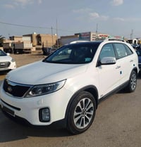 للبيع سورنتو 2015 سياره مكفوله رقم بغداد فول مواصفات بانوراما مكينهV6 ...