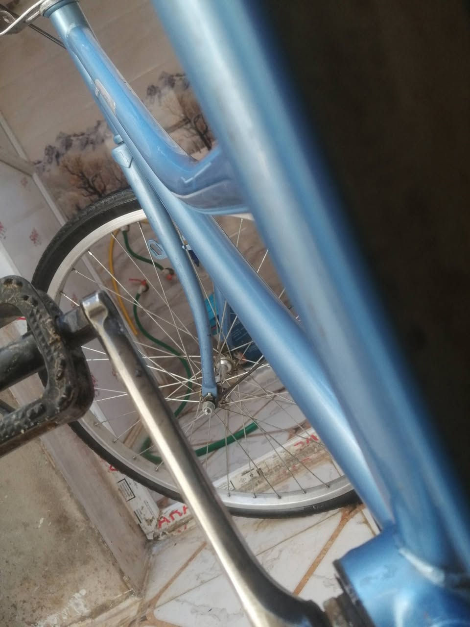 للبيع مكاني ديوانيه حي العسكري الثاني سعر 100وبي مجال حك الجيه باسكل بي شخطات الحاويه فقط نضافه 100/98


**إذا كنت صاحب هذا الإعلان وتريد حذفه لأي سبب، رجاءا أرسل رسالة إلى الدعم الفني**