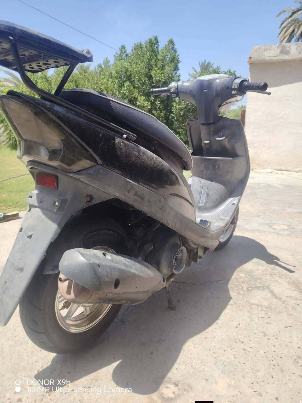سلام عليكم دراجه ماكس عدله كفاله عامه  كهربائيات كلشي شغال مال جناي كلها مختمه ب 550 بيها مجال بسيط حك الجيه مكاني حله  رقم تلفون ***********
