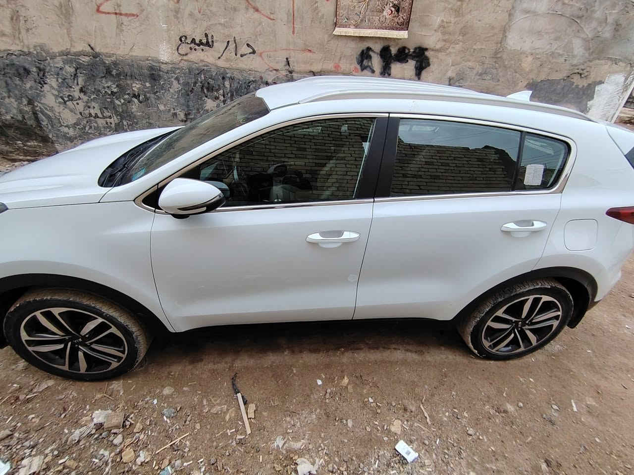 سلام عليكم سبورتج موديل 2021كفله عامه سياره بسمي تحويل مباشر سياره نضيفه مكان بغداد رئاسة مال عبيدي ***********
