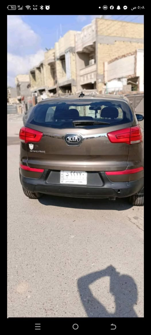 سبورتج مديل 14واد امريكي حادثها بنيد وبلعراق جاملغ السيارة جاهزة خير من اللة للبيع  او للمراوس حسب القناعة السعر خاص الاتصال بل رقم *********** مكان السيارة بغداد
