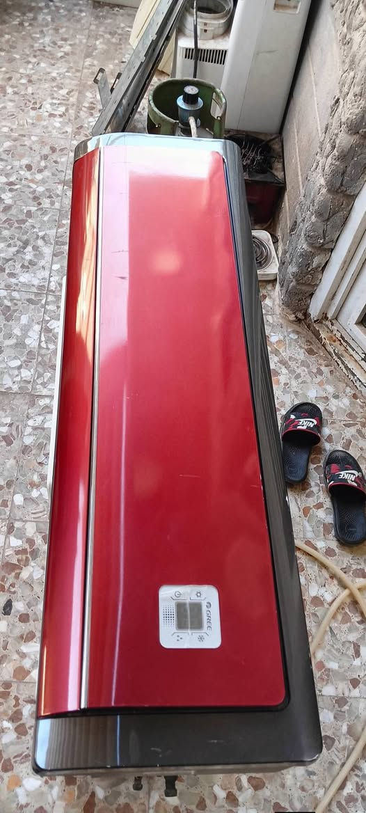 سبلت 2 طن كري تبريد ثلج🥶 بلادي ما داخل تصليح 
السعر 325 كامل هوه وبواريه اخذ وشد 
ابيعك شرط الفحص تقتنع يلا تاخذ 
للاستفسار *********** /***********
