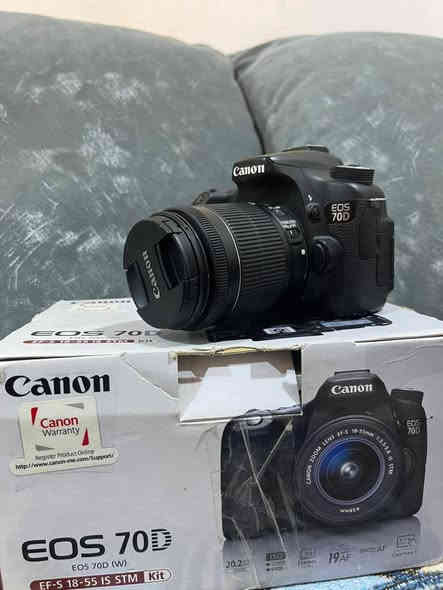 كاميرا كانون 70D
اخت الجديدة ٨٥%نظافتها
السعر ٦٧٥ الف 
مكاني بعقوبة 
***********
***********
