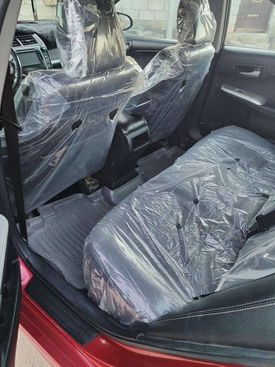 سلام عليكم للبيع كامري موديل 12 وارد كندي محرك 6 سلندر صبغ قطعتين  بدون دواخل شرط سياره جديده رقم اربيل دولي   مكاني صلاح الدين الضلوعيه ***********
