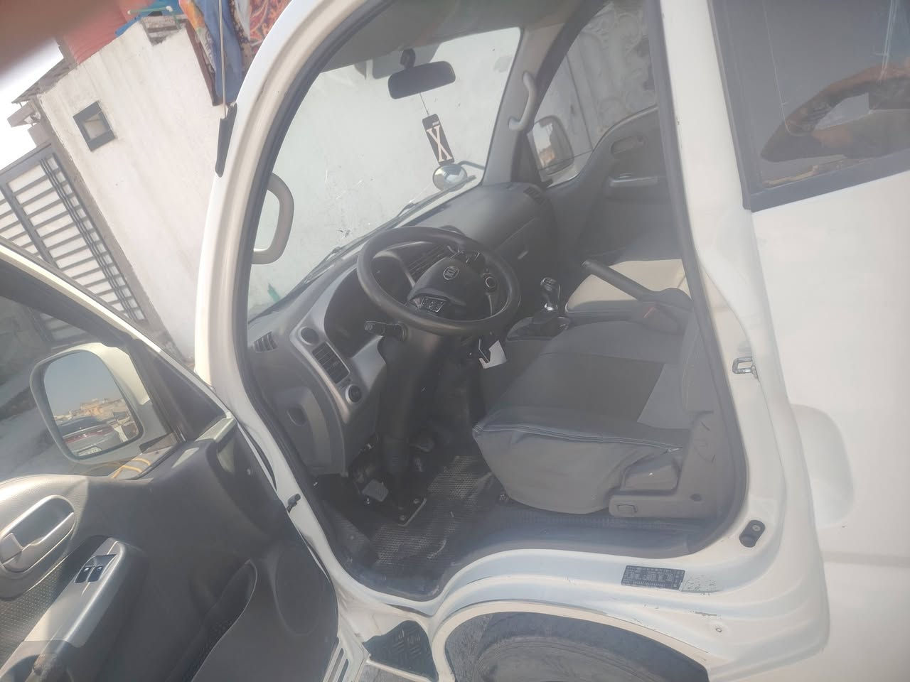 سلام عليكم عمي لاحد يواعد ما يجي رجان سياره موديل ٢٠ مسكر كير عادي بسمي سنويه ٢٨ كفاله عامه ماعده لبنيد سعر ١٢٠ بل قرآن ما كو هيجي سعر رقمي ***********
