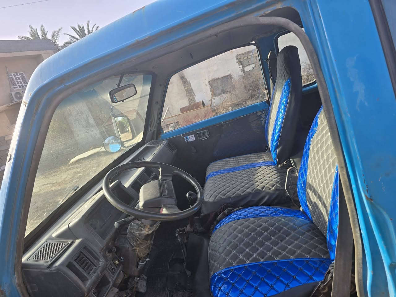 ضالسلام عليكم يوجد لدينا كيابنكو موديل ١٩٩٥ بغداد رقم الماني قماره وربع سته جنكال وبسعر ٣٨ورقه وبيها مجال قليل ***********
