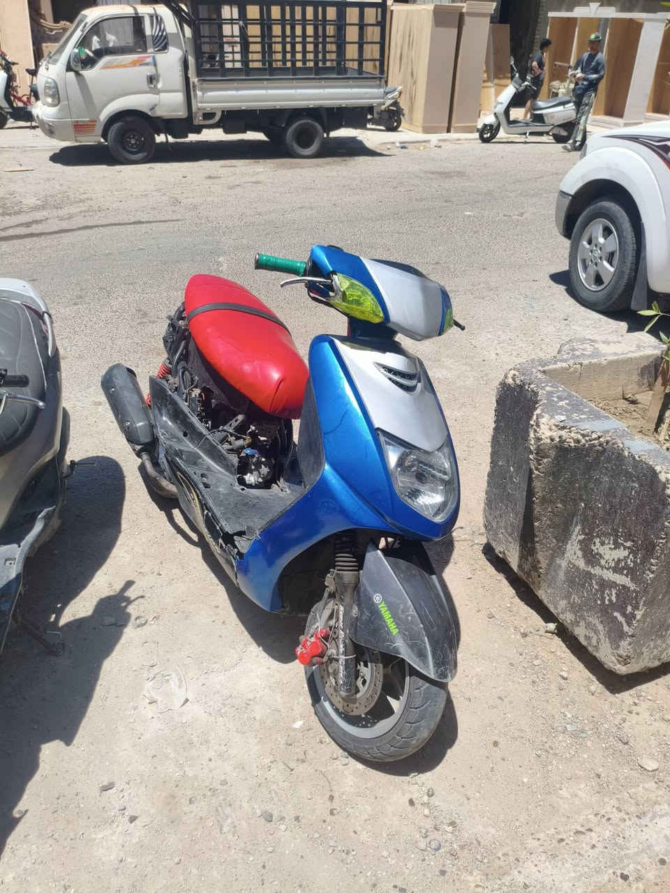 سكنس نثيه للبيع
بيها تزويد كلج امامي رياضي بوشه 58.5 ليموسي دراجه تجفيت جديد بس يرادلها تفيلس والفج الامامي يرادله مال بريك يرادله دسكات يعني شغلات خفيفه الدراجه مكفوله كفاله عامه مكفوله سرقه الشراي يتواصل ويايه عل رقم سعرها 350 وبيها مجال للشراي


**إذا كنت صاحب هذا الإعلان وتريد حذفه لأي سبب، رجاءا أرسل رسالة إلى الدعم الفني**