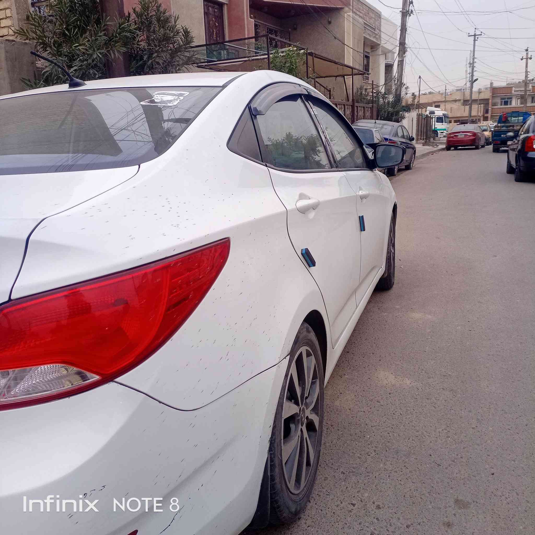 اكسنت 2017  خليجي سياره  سياره  نضيفه ومرتبه عله ايدي  كير ومكينه مكفولات. مخلي دبل كازكيت. انسه الحماوه تبريد وتدفى كله حلو اشاير مري  فتحت سقف. شاشه كامره  لايتات زنون اشاير زنون صدر امامي خلفي جديد من شركت موبز. تايرات تخم جديد  تايرات مخليهن عاليات علمود الطسه. السياره مثل ما موضح بالصور.  اهمشي تحويل ثاني يوم. بياع شراي مابيع. ابد 
السياره تفيد جناي. 
السياره باسمي  هزه جديده 
السعر 105 وبيه مجال حك جيه. 
تواصل وأتساب ***********
