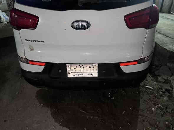 السلام عليكم
سبورتج Vip فول محرك 2400  بيها  بارد باب الصدر و باب الخلفي و نص الجنطه صبغ ماشيه ١٨٨ الف كم السعر ١٦٠  سيارة جيراني وكلفني انشرها وهذا رقمي ***********
