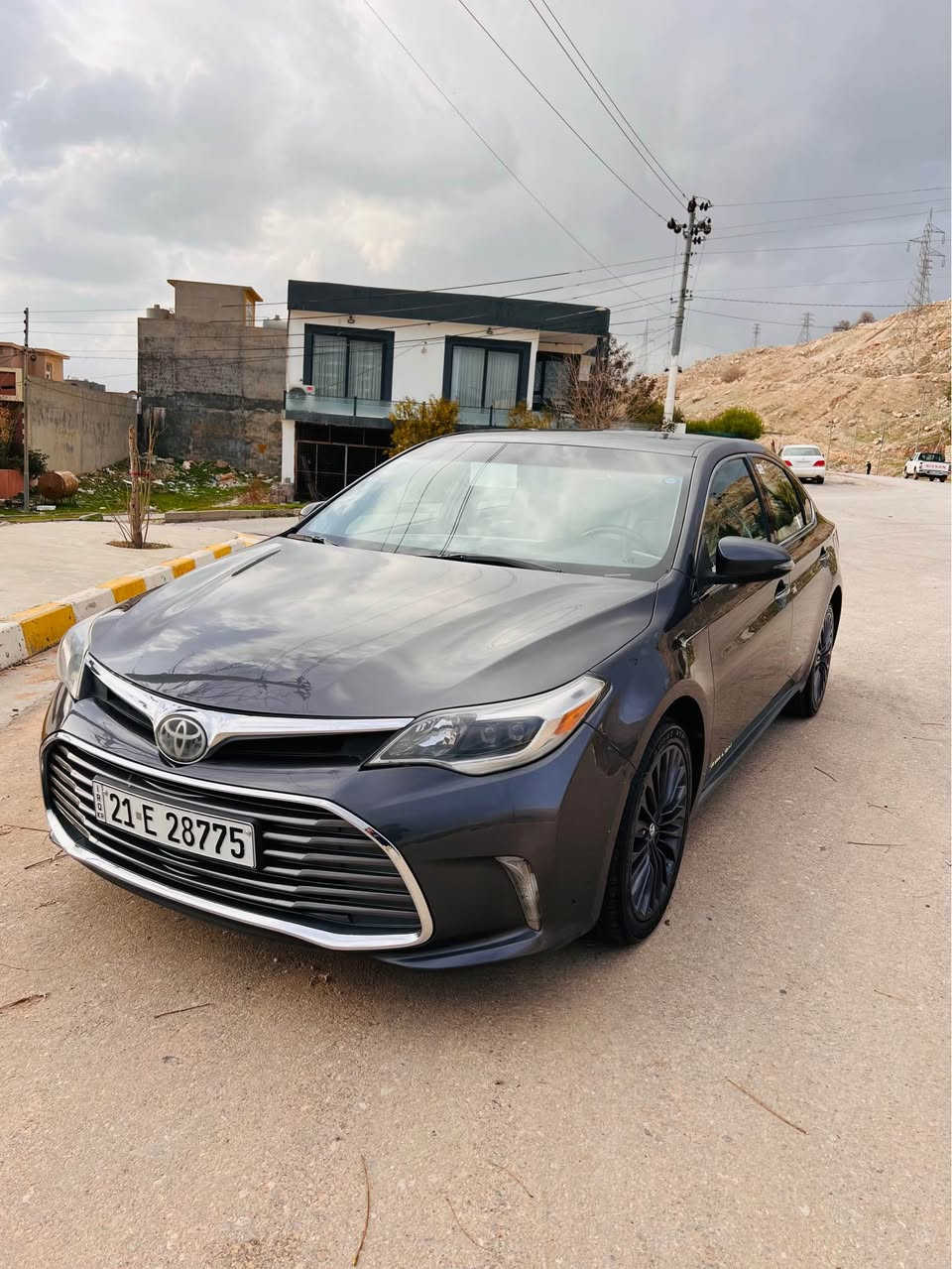 Avalon 2016
فول مواصفات جگة لة سلايد 
٣ بارجةي بوياخة سونةريم 
داناوة 
100ml  روشتوة  مةكينةي نةكراوةتةوة 
هةموو گياني بةشةرتة 
*********** دار بنديهكان, السليمانية
