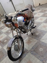 دراجه للبيع نامه متياز صارله 3 اشهر من طالعه نضافه فوللل دراجه ما متعو...