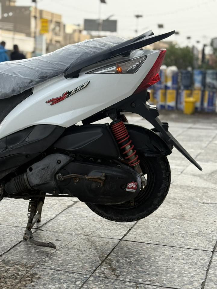 ماكس ثعلب كابريترالدرجه جديده وحلوه ومابيه نقص مكينه ناعمه كلش شرط ربع نكره سلف وهندر شلعه معدال اوراق منفيس الدراجه صار فتره من نازه رمبه السعر ٥٧٥وشايف خير لياخذها مكان بغداد البياع ***********
