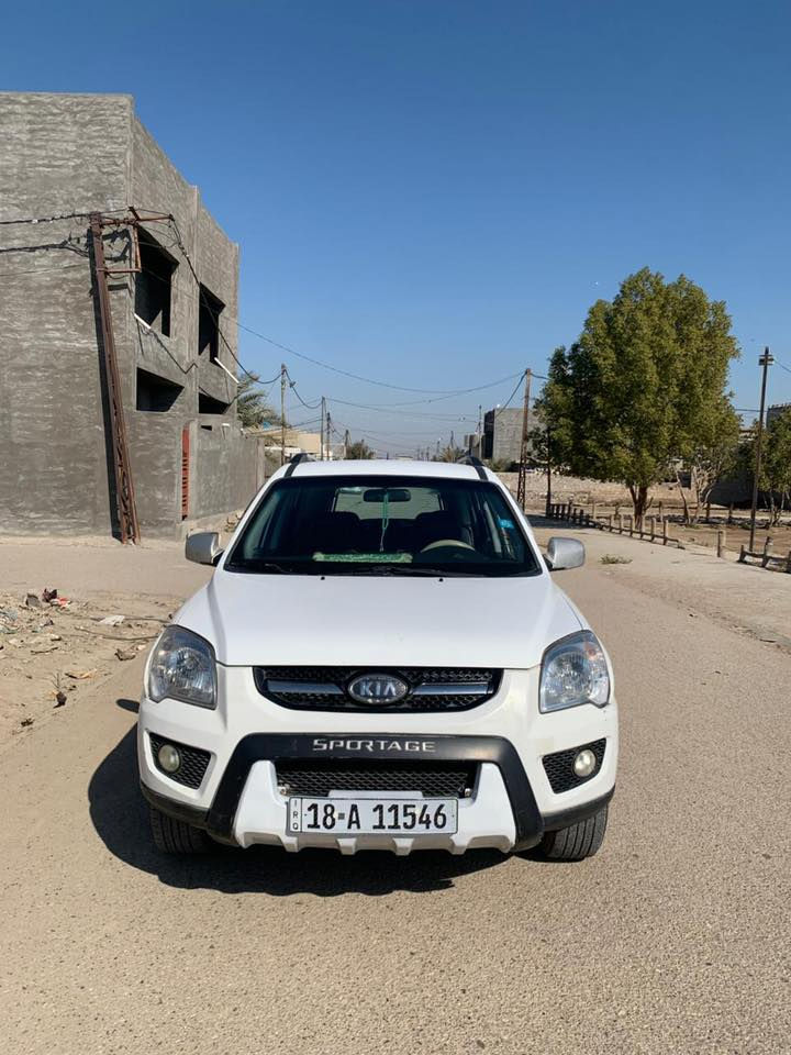 السلام عليكم ورحمه الله للبيع كيا سبورتج 2010 فول ماعده الفتحة كشنات جلدتتفئة دبريد حداديات كلهة فول مابيهة قطرت صبغ بيهة تنقيص قليل رايدهة 125$ وبيهة مجال لشراي ليحب يتصل ***********
