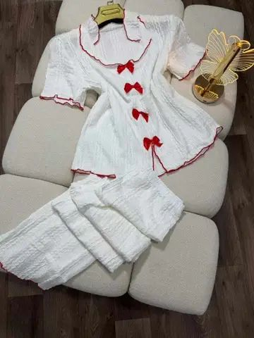 بيجامة امبورطاسيون روعة 😎 
سيري 6/12
145


**إذا كنت صاحب هذا الإعلان وتريد حذفه لأي سبب، رجاءا أرسل رسالة إلى الدعم الفني**