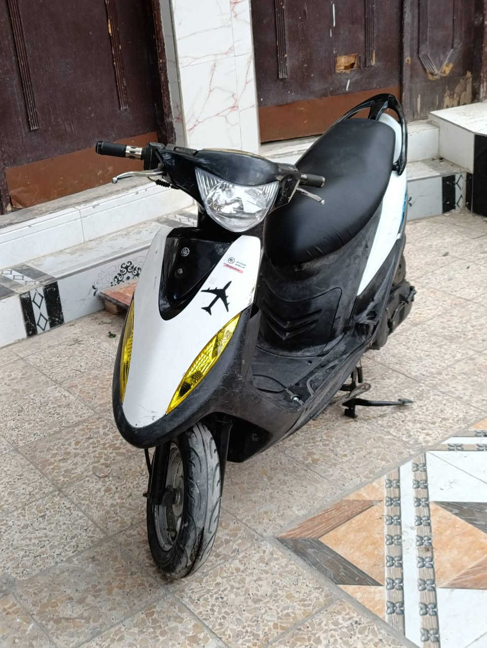 السلام عليكم
مااكس عدله   ياباني 120 
دراجه مكفوله محرك  بلادي ما مفتوح شرط الفحص 
دراجه فوول ملاح كفرات بلادي كله ختم واحد 
شلعه ومعدل  110 فوول متنكض
كلشي شغال سلف  هندر اشاير  كلوبات سكنات  عينه  عداد السرعه شغال  وعداد بانزين شغال  كلشي عل بلاد  

احلا من صور بالف مره 
سعر   775, وبيهه مجال قليل 
شراي يتصل
مكاني بصره 
 
***********
