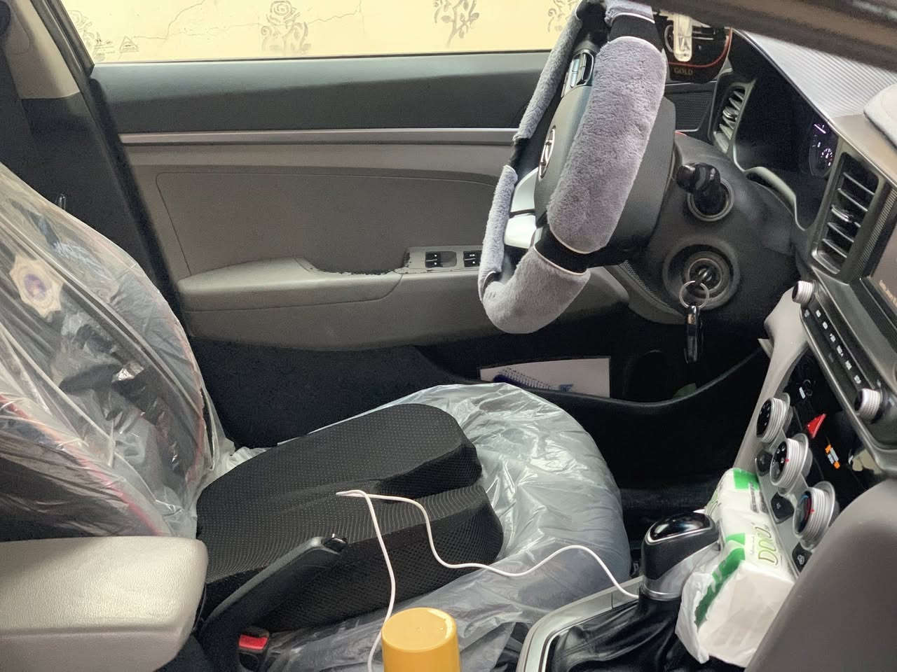 النترا 2019 وارد أمريكي رقم دهوك
محرك 20 دوش 
گير atm المرغوب
نظام العمل بانزين + منظومة غاز ايطالي(وزارة النفط( شركة غاز الشمال))
الضرر(جاملغ، ربع البنيد، باب تعديل بارد) جهة السائق بدون دواخل
***********
***********
