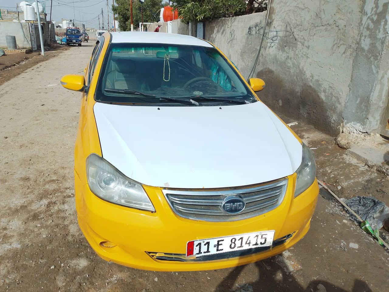 السلام عليكم بي وايدي 2013رقم انكليزي مصفره هيه وغرامات بيه ضربه جاملغ وباب معمرات سعر 40بيه مجال عنوان بغداد نهروان سياره بسمي كبل تحول رقم ***********واتساب
