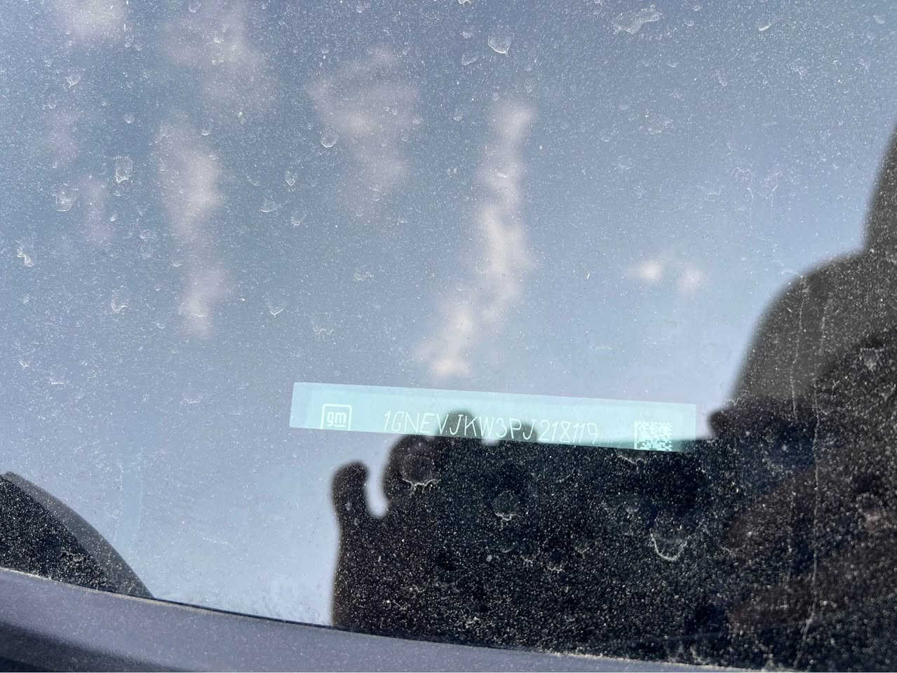 السلام عليكم 
ترفلس 23 فول مواصفات 
حادثها جاملغ وبنيد وبارد ب جاملغ لأخ وبيه باب خلف سائق كلير من امريكا رقم بغداد بسمي 
السعر 260 وبي مجال
المكان كوت مركز المحافظة 
للاستفسار ‭0772 251 9011
رقم الشاصي موجود بصور دهل اوران, واسط
