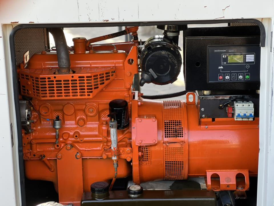 تحيه طيبه
#دخول جديد 
مولد نوع افيكو ايطالي 🇮🇹
القدره 4بستم 
سعه التوليد 40kva نوع ميگالتا ايطالي 🇮🇹
مع سستم برودكشن كامل للحمايه إطفاء وتشغيل ذاتي فول اوتو المولد شرط الحمل ✅
للاستفسار ☎️
*********** 
***********
