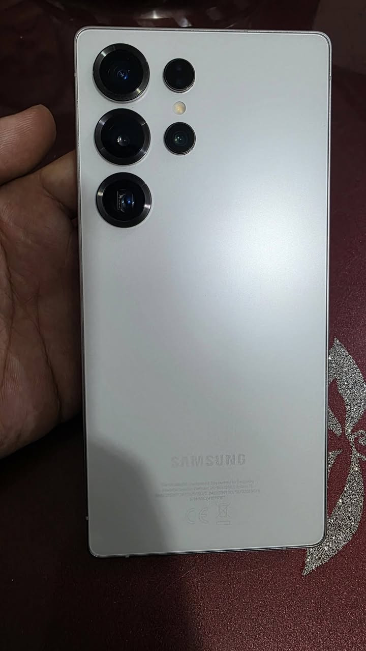 S25ultra شرق اوسط خطين 
ذاكرة 256 بعد داخل ضمان 
نظافة 💯 بل 100
سعر 1150 
عنواني بابل 
***********
