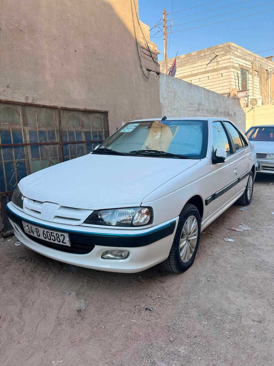 السلام عليكم بيجو موديل 25 مكفوله كفاله عامه ماشي 17 العنوان بصره زبير السعر 92 رقم الموبايل /***********
