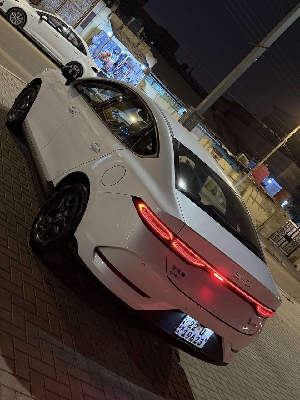 بي واي دي BYD
فئه كوين بلاس ( الجن بلس ) 
اعلى فئه تمشي ( 2100 كيلو )
زيرووو صفررر
رقم أربيل الدولي 
بأسم شركة 
وكاله مجانية + تحويل مجاني 
جاهزه وكامله من كلشي 

السعر 135 بيها مجال قليل للشراي

مكانها البصرة

***********
