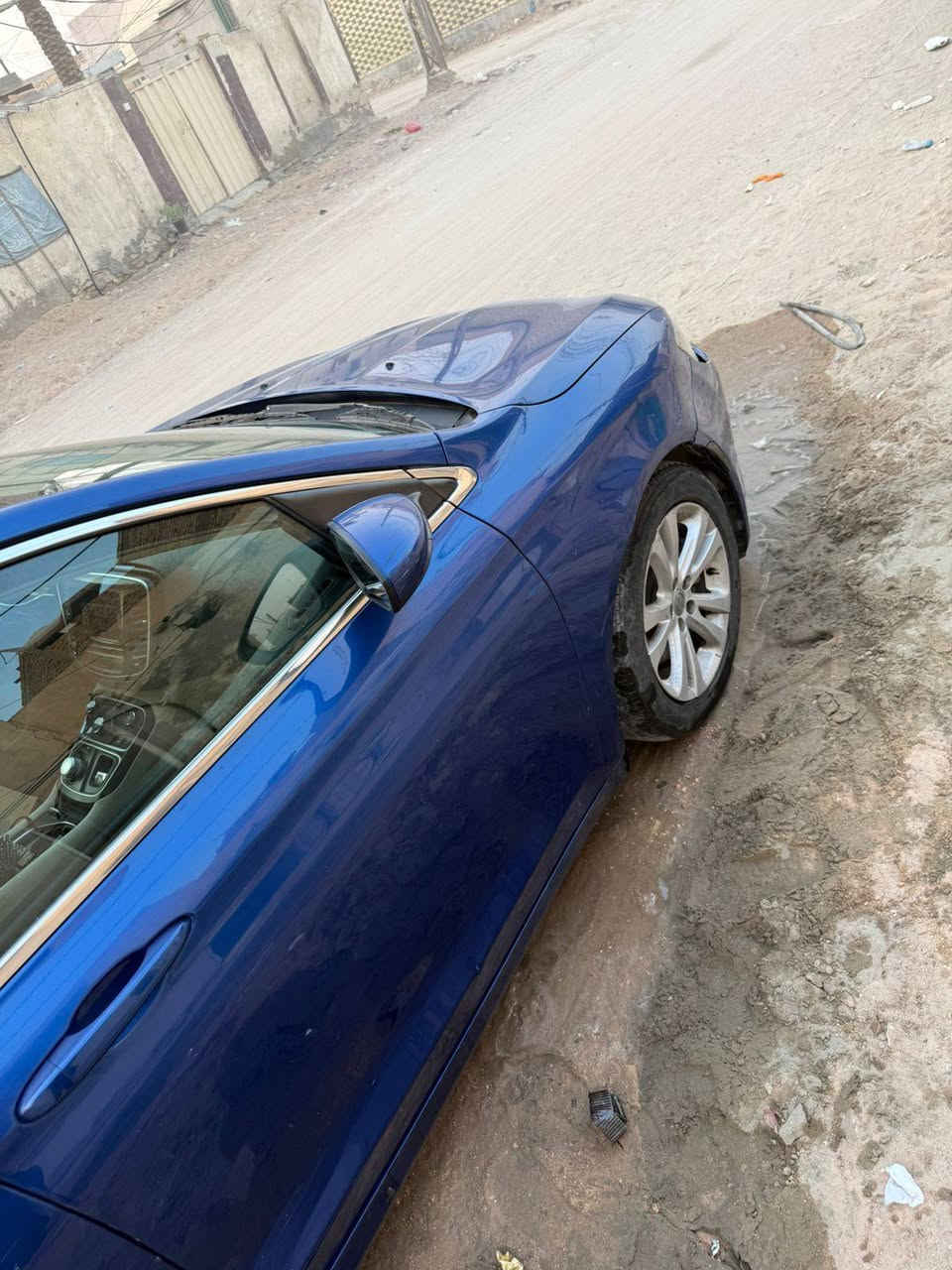 السلام عليكم ورحمة الله وبركاته
اعضاء الكروب المحترمين
سي 200 موديل 2016 فول عدا الفتحه والشاشه الجبيره رقم أربيل الدولي لون جويتي محرك ٢٤٠٠ حادثه جاملغ امامي مبدل وكاله وبنيد بيه بارد قليل مثل ماموضح بالصور

للبيع او للمراوس مع سي 200 موديل من 2015 وفوك شرط 6سلندر للتواصل *********** والخاص مفتوح مع وافر الشكر والاحترام لجميع الأعضاء المحترمين
