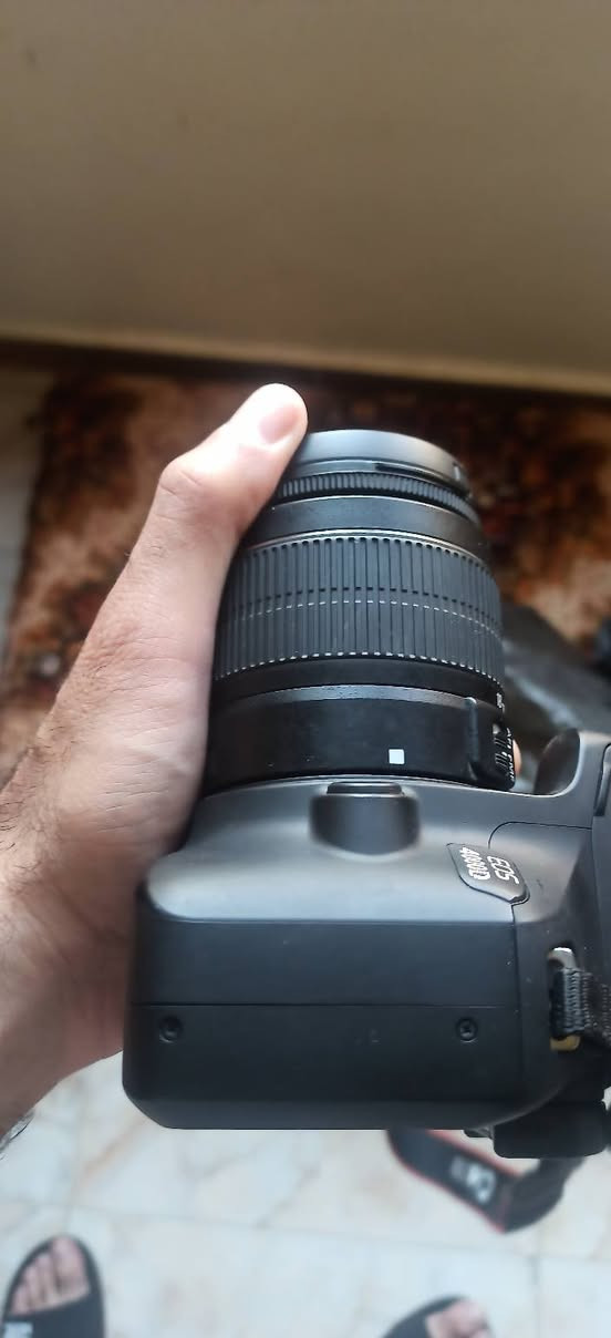 Canon 4000d
نضافة ٩٩%
مع كرتونتا و كامل غراضا
و الكفالة 
عداد الشتر 2038
تواجد حمص 
0935183708


**إذا كنت صاحب هذا الإعلان وتريد حذفه لأي سبب، رجاءا أرسل رسالة إلى الدعم الفني**