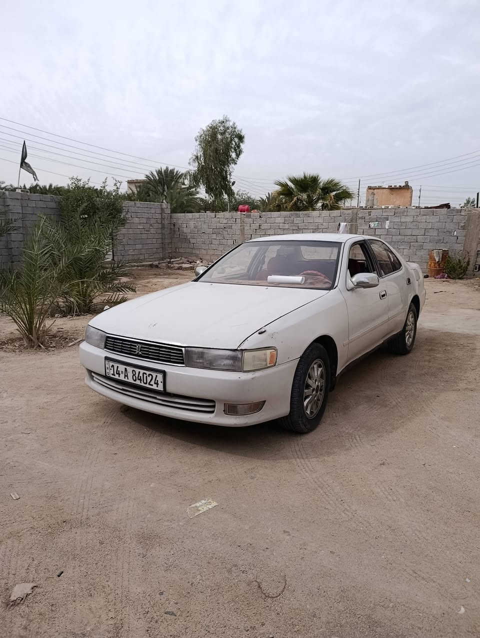 كرسته بلاديه موديل 94
 2.500جديده توه شادها 
كير ومكينه وحداده وتبريد كفاله شرط الفحص 
السياره مابيها ضربه بيها طخه وخودش ومعروفه هلامور لين سياره 94 
رقمها بصره الجديد راعيها 
بل كرنه وكاله او تحويل حاظر 
السعر 63 وبيها مجال شراي
والماتعجبه خل يدعيلنه بل رزق 
مكاني البصره قضاء الدير
هاتف ***********
