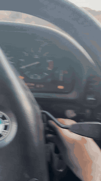 BMW 730 / موديل 91 / 6 سلندر 3000
سنوية باسمي – رقم بغداد تحويل
تبريد وكهرباء شغالة حتى تدفئة الكشنات
الصرفية تخبل – السيارة تمشي ناعم
يتحتاجلها ترتيب
السيارة بيهة ضربة بالجاملغ الخلفي جهة السايق وحالياً هاي ضربتهة ابيع ع وضعيتها والشراي يدلل 
السعر : 41 ورقه وبيها مجال
📍 بغداد | الدورة 
 ***********📞
للأمانة اني اول مرة اجني BMW وصارتلي ضروف واريد ابيعها
