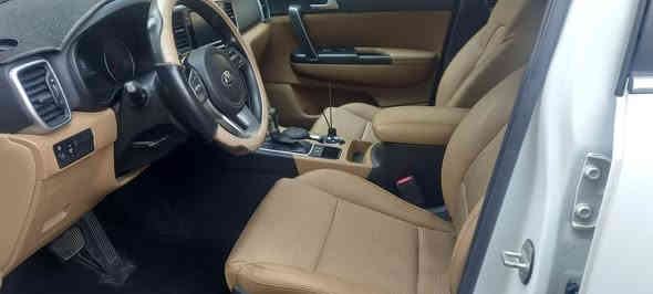 • السلام عليكم  اسبورتج خليجي الدوليه ماشية: 63 ألف كم حقيقي
• محرك 2000 (دوش)
موديل ٢٠٢٠
 • سبير جديد + منازل

 • السيارة باسمي تحويل 

. السنوي  ٢٠٣٠والرقم والهزه جديده

٠ اشاير بالمري حساسات رادار تحكم استيرن بالجهتين 

٠ بيهه رصعتين صغار بارد  مكفوله من الصبغ

السعر ٢٠٥  

.مكان الدوره رقم الاتصال ***********
