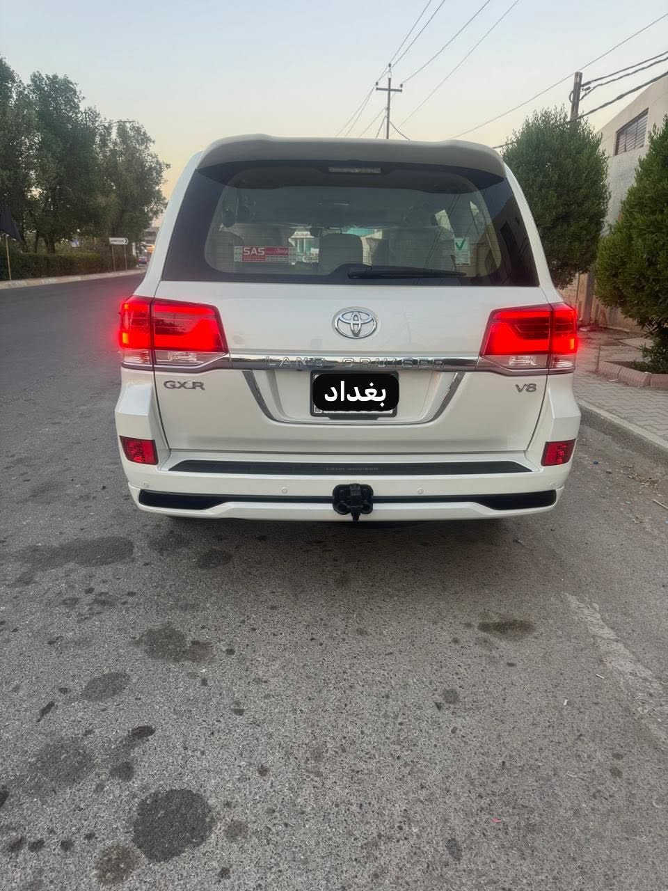 تويوتا لاندكروز 2018
رقم بغداد الدولي
فئة GXR    4600 V8
وايت اديشن   SAS                
ماشية 109 الف
479 $ وبيهة مجال بسيط
كفالة عامة من الصبغ والبارد 
مواصفات 
اربع كاميرات  
بصمه تشغيل عن بعد
تشغيل عن بعد اصلي
فتحه
حساسات اماميه 
حساسات خلفيه
كاميرا
شاشة
٨ ايرباك  دبل ماوس 
كرسي كهرباء 2
كراسي جلد اصلي
تحكمات ستيرن
دبل ماوس 
كفالة عامة 
***********
