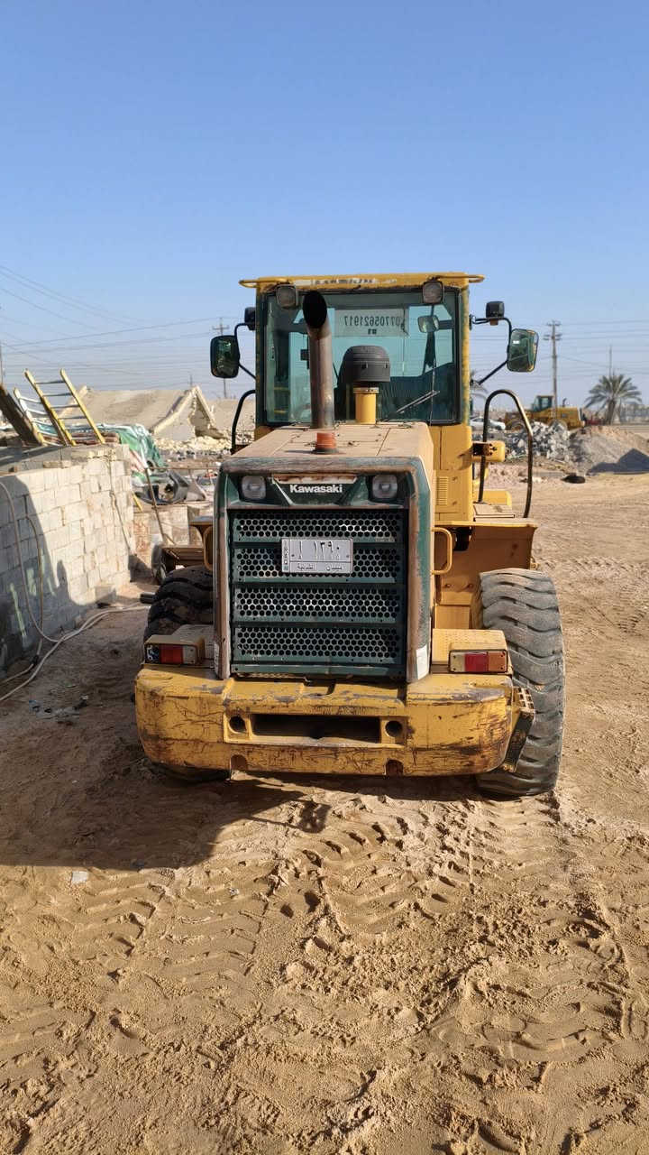 شفل للبيع حجم 70وارد امريكي شفل جديد محرك بلادي كير بلادي برغي مامفتوح بي تبريد شغال  جاهز للعمل مديل 2006اصل تخم تاير جديد رقم ميسان للاستفسار ***********-***********
