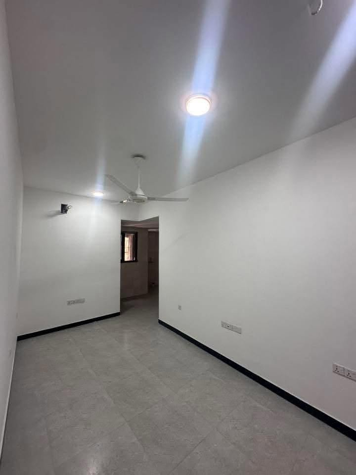 شركة المهندس مهيمن اللامي
🏢 شقق فاخرة زيرو للإيجار - في قلب الكرادة 🏢

شقق حديثة (غير مسكونة سابقاً) بتصاميم مميزة

وأسعار تنافسية 📌

المساحات والخيارات المتاحة:

غرفـة وصالـة (مساحة 70 م²) 👈 بسعر 450 ألف دينار

غرفتين وصالة (مساحة 80 م²) 👈 بسعر 550 ألف دينار

غرفتين وصالة واسعة (مساحة 100 م²) 👈 بسعر 750 ألف دينار

📍 الموقع الاستراتيجي: 

Karrada, Baghdadالكرادة داخل - مقابل كبة البغدادي (موقع حيوي وقريب من كافة الخدمات).

🗓️ بدء الحجز: الحجز مفتوح من اليوم!

📞 للمعاينة والاستفسار، تواصل مباشرة مع 

الادارة
منتظر احسان
📱 +964 771 115 7115
