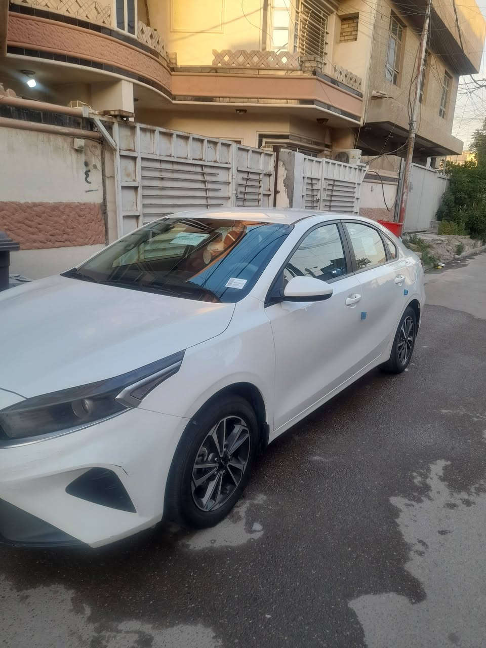 السلام عليكم سيراتو للبيع موديل ٢٠٠٤محرك ٢٠٠٠ التفاصيل الرقم ***********بغداد
