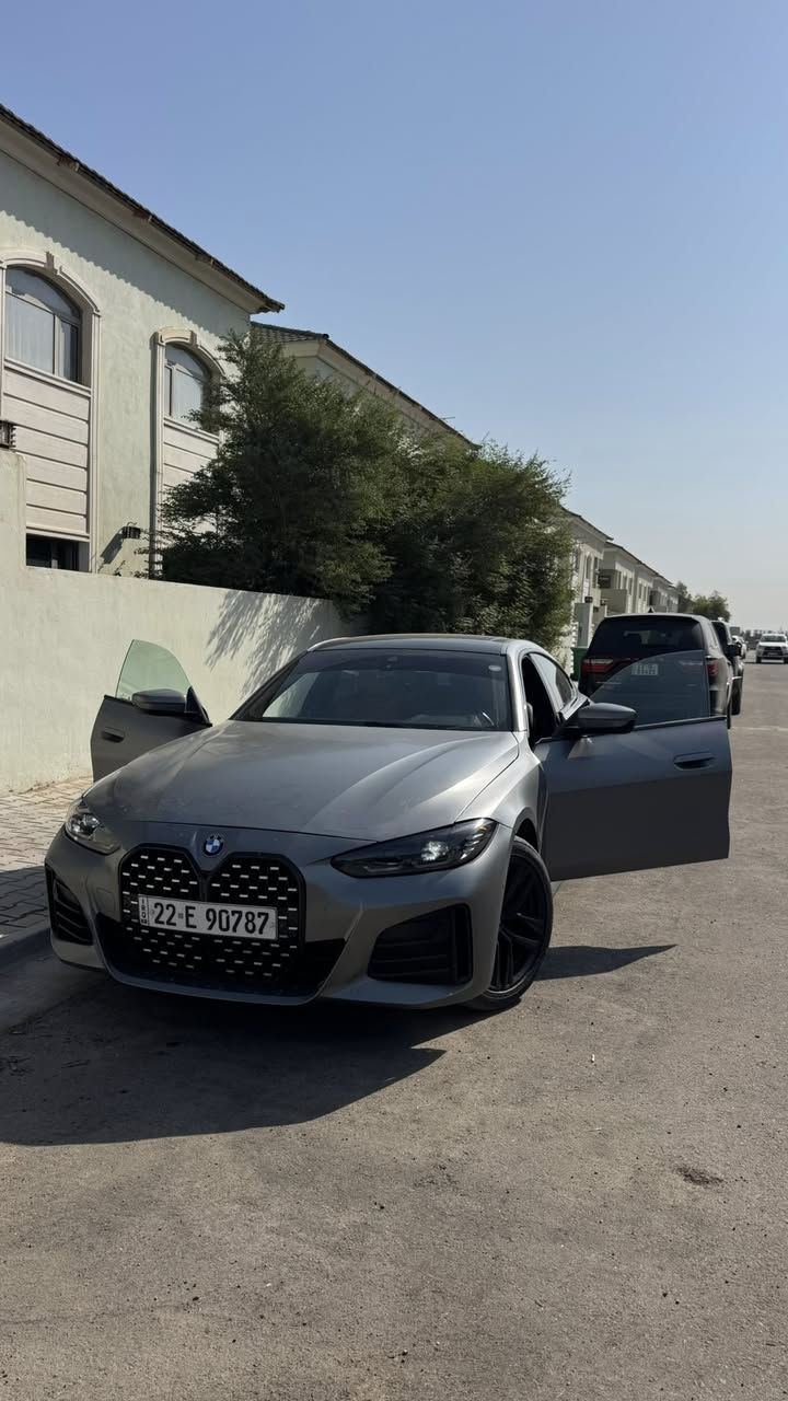 BMW 430i gran coupe 4 door 2023
•سيارة وارد امريكي مديل 2023
•ماشية ٧٠ الف كيلو
•حادثها جمالغ و بنيد الايسر بمقدار ثلاث اصابع مرجع بارد بدون صبغ و بدون دواخل ايرباك ستيرن و دشبول مرجع سستم
المحرك:-
•محرك (B48) 4 سلندر تون باور تيربو خطي 258 حصان اقتصادي 
•گير ZF 8 سرع

الموصفات الخارجية
•اللون رصاصي عليها PPF طافي من البريم ضمان 10 سنوات
•مصابح لد امامي خلفي
• adaptive kidney grill 
•ويل 18 انج 
•مرايا كهربائية

مواصفات الامان
.نقاط عمياء
•حساس امامي خلفي جانبي
•كاميرا خلفية دوارة
•ايرباك
•المحافظة على خط السير
•تحذير التصادم الامامي
•تحذير من التصادم الخلفي
• تركشن كونترول و DSC
•اوتو هولد

المواصفات الداخلية
•عينه ديجتال
•انظمة قيادة (سبورت ،مريح ،اقتصادي)
•شاشة كبيرة تدعم وايرلس كاربلي و اندرويد اوتو
•داخل احمر جلد
•كشنات كهربائية
•كشن السايق ميموري
•تدفئة كشنات امامية
•تبريد ثلاث مناخات منفصلة
•خاصية تثبيت مقاعد الاطفال ايزو فكس
•فتحة سقف 
•هاند بريك الكتروني
•ماوس اضافة للشاشة لمس
•مثبت سرعه
•شاحن تايب سي عدد 3
•صندوق كهربائي
•تدفئة ستيرن
•امبيت لايت 11 لون
•عينه محدثة M4 و لغة عربية
•بصمة تشغيل
•اربع ابواب بصمة
•ترحيب و توديع فتح اقفال تلقائي عند الاقتراب
•اضاءة ترحيب جانبية
•سماعات عدد 10
•شفتات گير
•اوتو ستارت /ستوب

السيارة مكانها البصرة
السعر 34,500$ قابل للتفاوض (345 ورقة)
للتواصل واتساب 
***********
