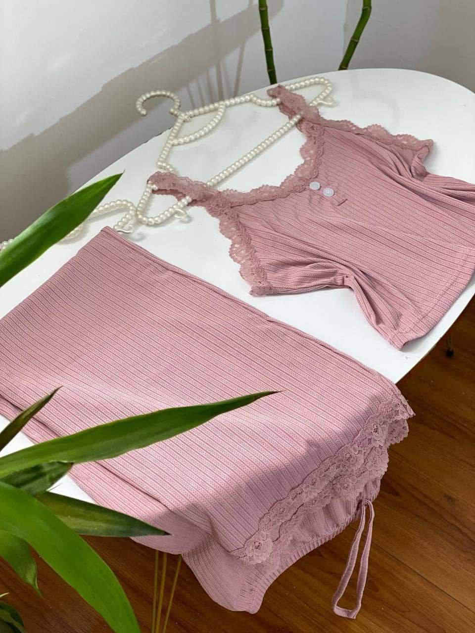 متوفر ملابس وع الفحص  إلي يحب يتابع البيج  أول تعليق


**إذا كنت صاحب هذا الإعلان وتريد حذفه لأي سبب، رجاءا أرسل رسالة إلى الدعم الفني**