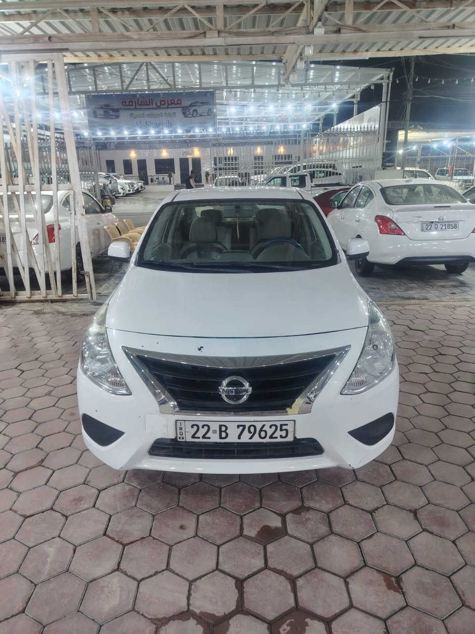 السلام عليكم ورحمة الله وبركاته بسم الله الرحمن الرحيم نيسان صني للبيع موديل 22رقم اربيل جديدتحويل أو وكاله حاضر  بيها 3قطع صبغ شاشه وكامره ماشيه 176الف كيلو متر
مكاني نجف *********** سعر 100ورقه وبيها مجال
