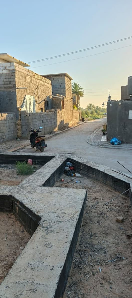 سلام عليكم قطعه بل جمعيه المساحه ١٠٠ متر واجه ٨وربع ونزال ١١ ونص الشرايع اتصل ع هاذه الرقم ***********
