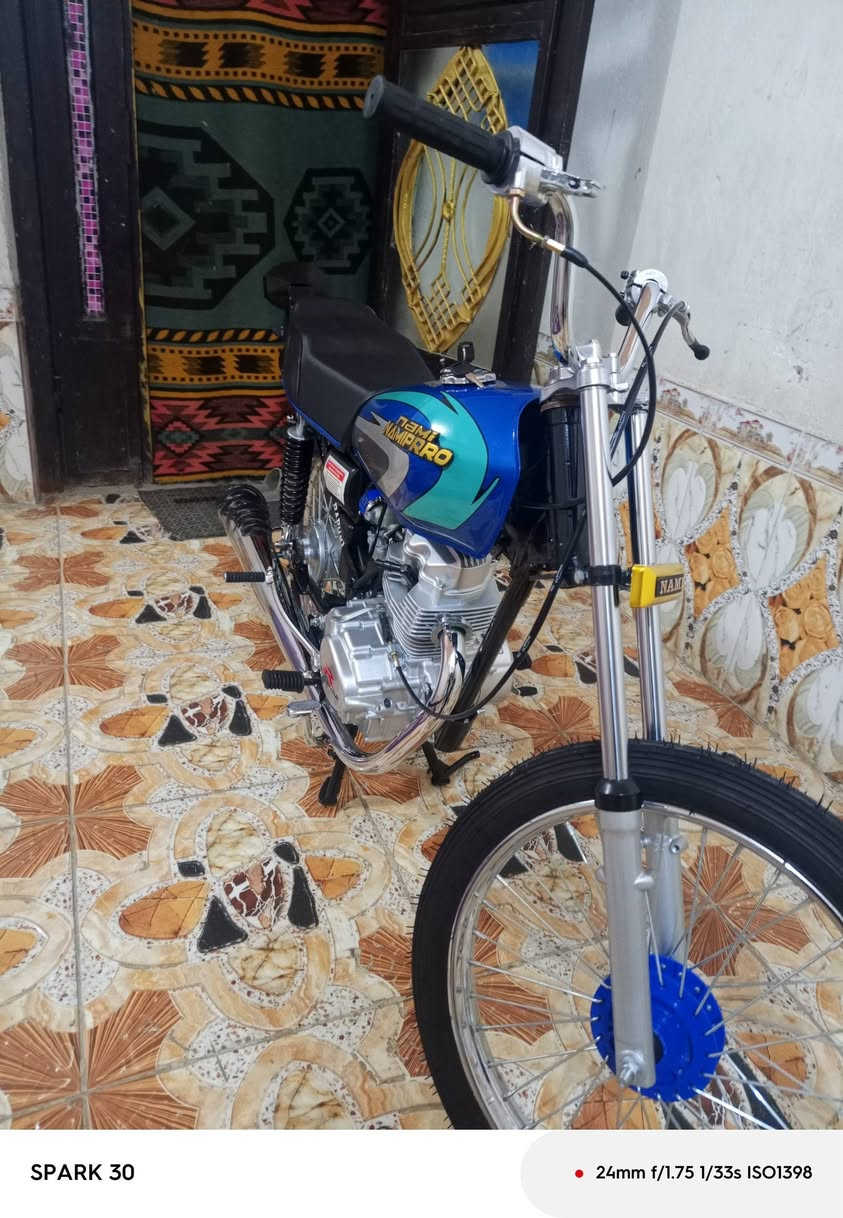 دراجه للبيع كلك سعر 700 دراجه صاله سبوعين من تعمرت مكاني ناصريه سوك شيوخ وهاذه رقمي ***********
