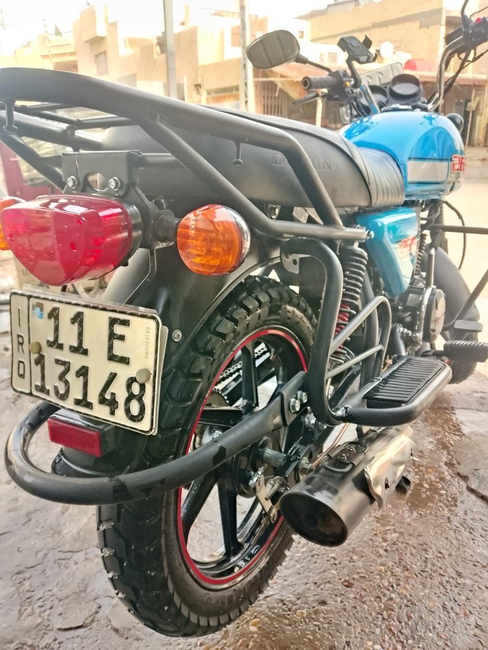 سلام عليكم دراجه دايوان موديل 23 طالعه ب 24 دراجه نضيفه انضف من الصور مكينه خير من الله جيب وياك فيتر وفحص رقم بغداد الدراجه بأسمي سنويه وهزه جديد سعره 2.400 الي مو شراي لا يكسر بحلال العالم 