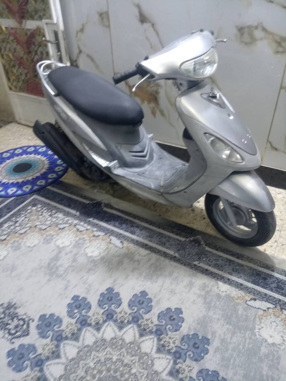 السلام عليكم ماكس منغولي كلشي شغال صلنصه رياضي نقص بس باتري كلشي شغال 
السعر خاص 
***********واتساب
