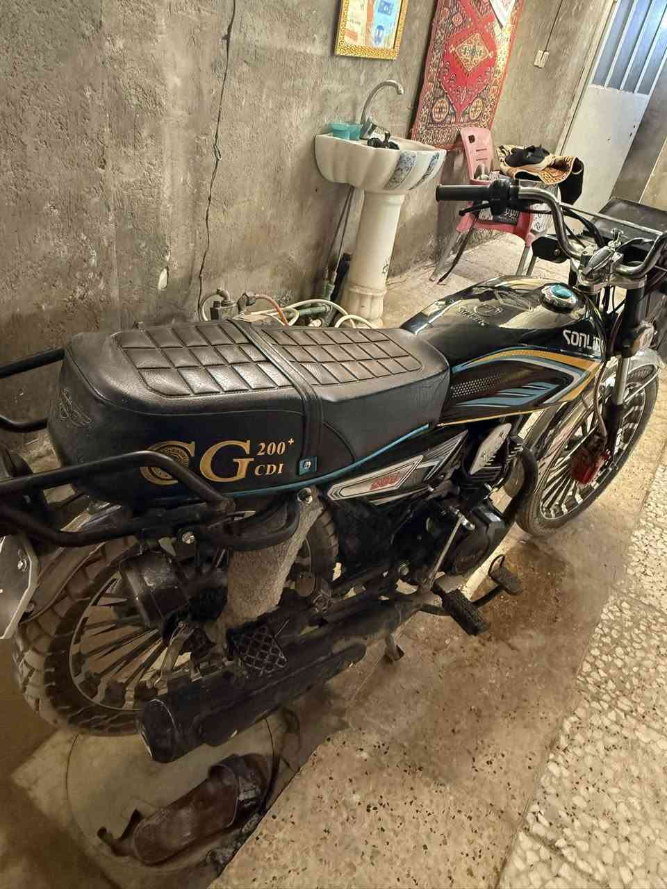 دراجه سونك ٥ كير جديده للبيع مكاني بغداد المشتل كفاله عامه الدراجه بعده على وضع الشركه  للتواصل هذا رقمي ***********
